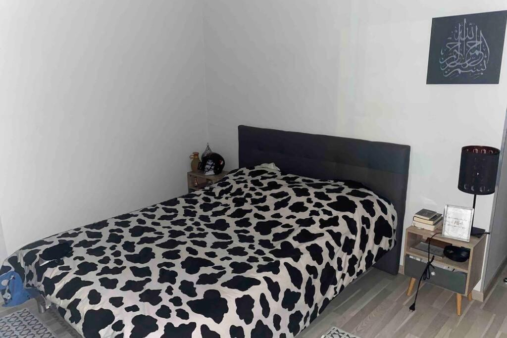 Meyzieu : Superbe Appartement Tres Cosy. Exterior foto